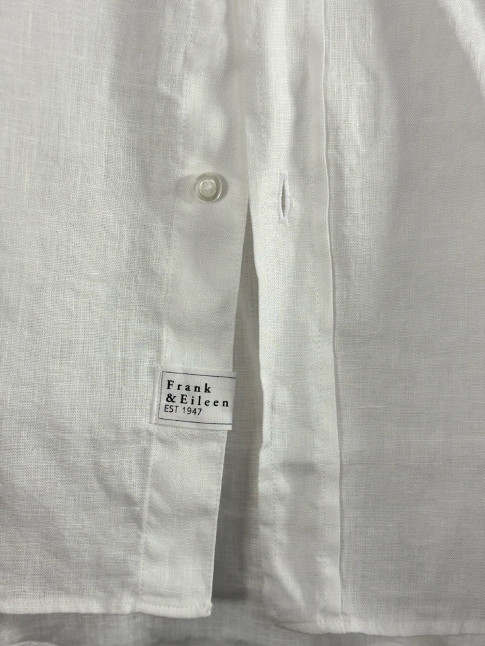 EUC Frank & Eileen White 100% Linen Women’s Button-Up Shirt Size XS - Picture 3 of 10